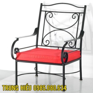XƯỞNG SẢN XUẤT BÀN GHẾ SẮT CHẤT LƯỢNG UY TÍN TẠI HCM