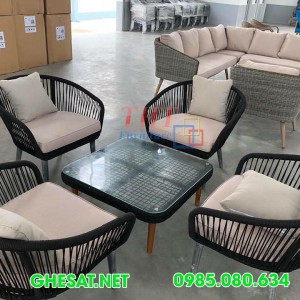 NHỮNG MẪU BÀN GHẾ SẮT CAO CẤP GIÁ RẺ